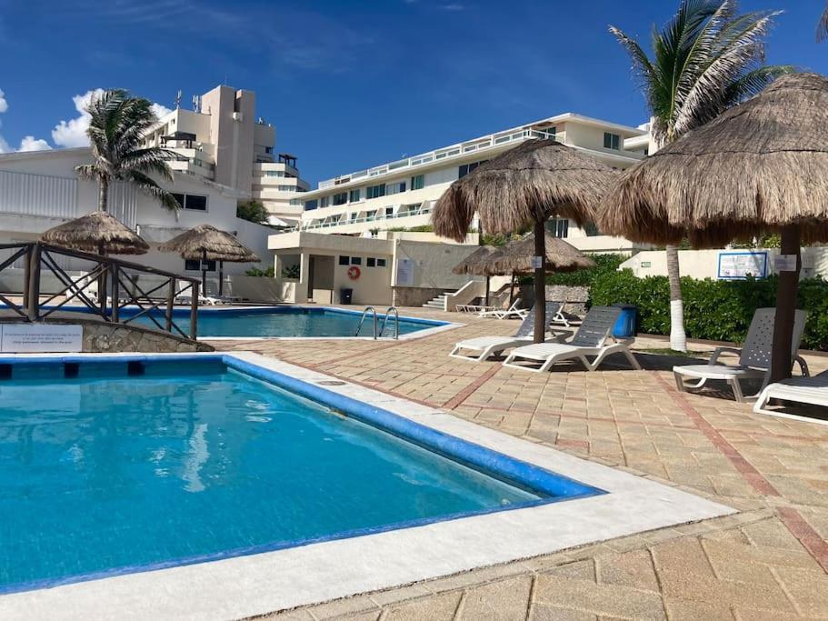 Cancun Oceanfront, Entire Apartment Eksteriør billede