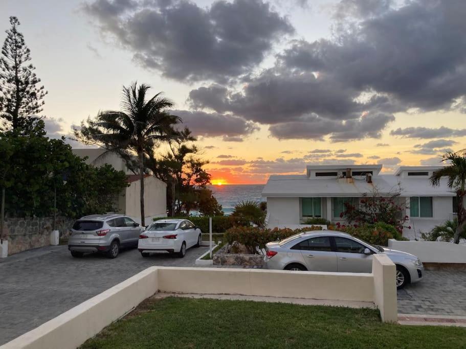 Cancun Oceanfront, Entire Apartment Eksteriør billede