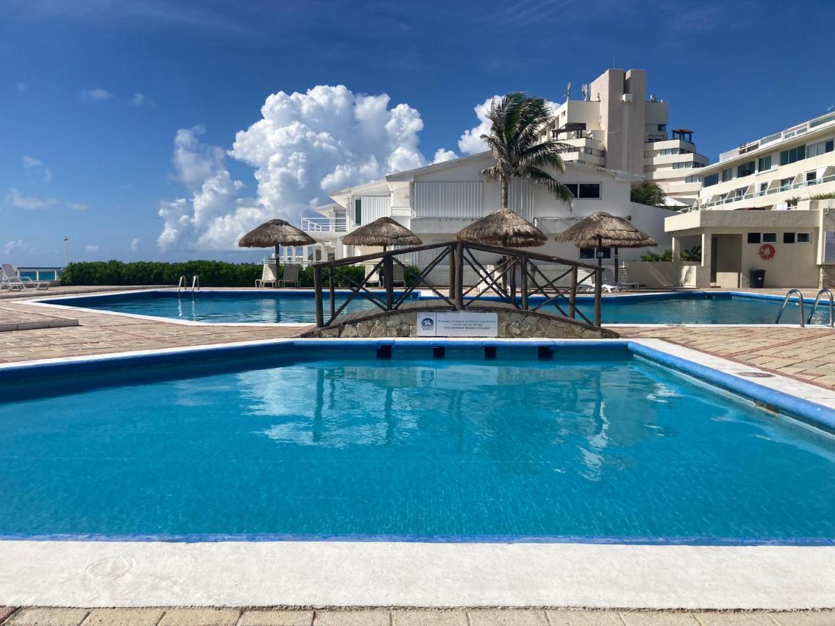 Cancun Oceanfront, Entire Apartment Eksteriør billede