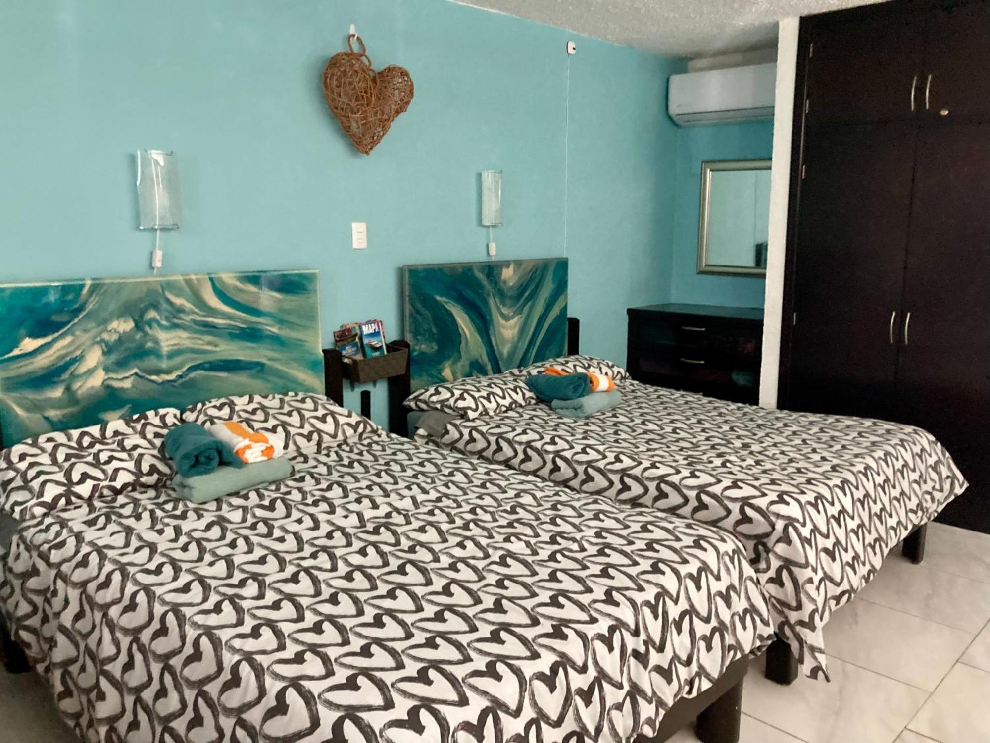 Cancun Oceanfront, Entire Apartment Eksteriør billede